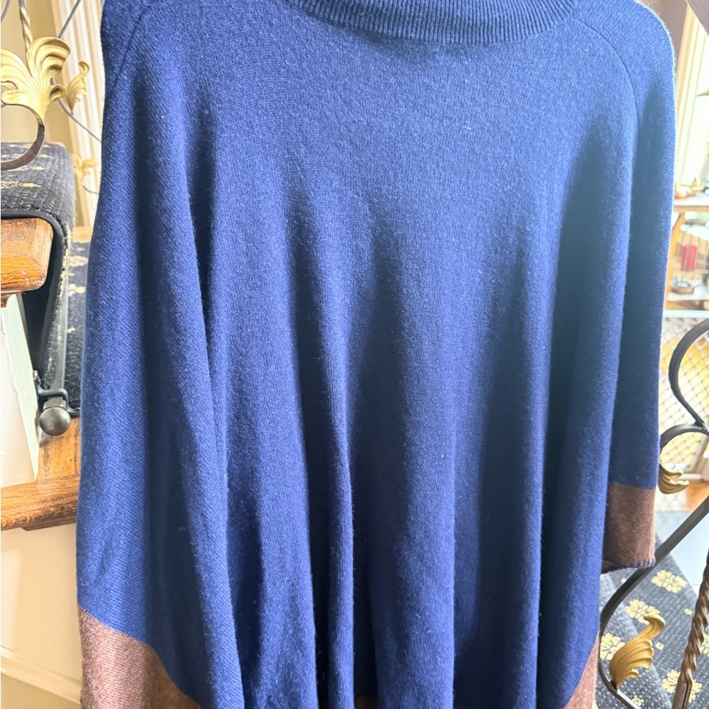 J.McLaughlin 100% Cashmere Poncho. Beautiful baby/ brown. Turtleneck. OS EUC - Picture 12 of 13